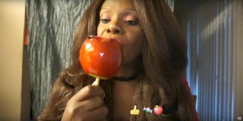 农村女人吃网红瓜视频,传统与现代的碰撞与融合