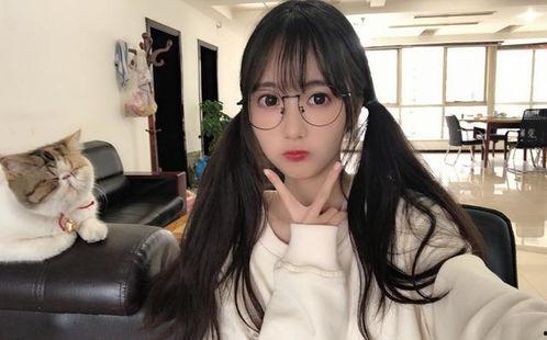 网红悦悦吃土瓜视频,网友直呼“土味”美食新体验