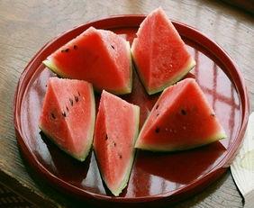 吃瓜网红网,网络舆论场的新势力崛起