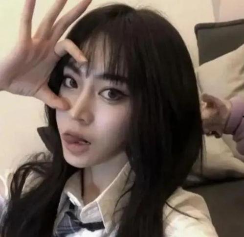 吃瓜网红图片头像可爱女,揭秘吃瓜网红的可爱女生头像之谜”